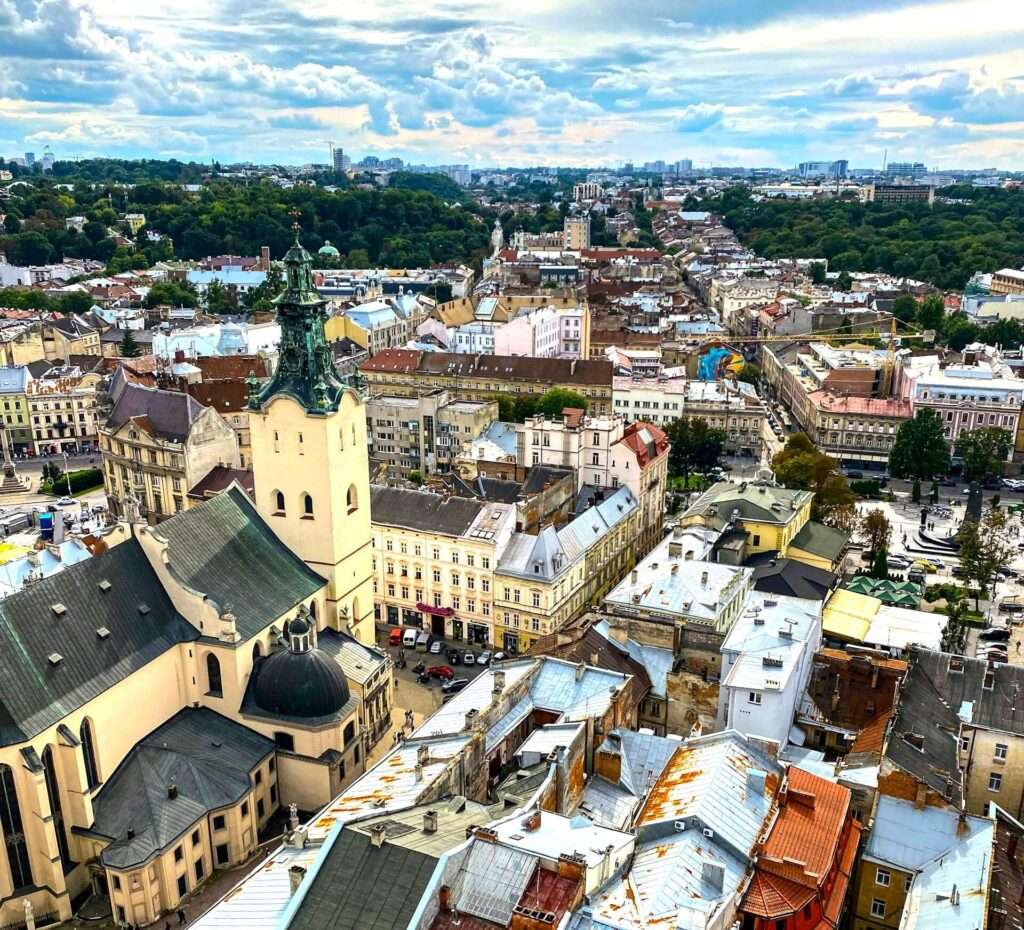 Безкоштовні розваги в Україні: від екскурсій до природних пам'яток