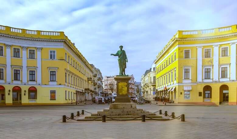 Безкоштовні розваги в Україні: від екскурсій до природних пам'яток