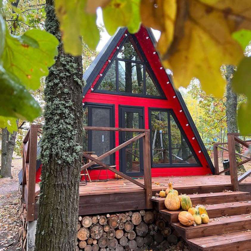 Zakutok — A-frame houses with a hot tub for a romantic getaway