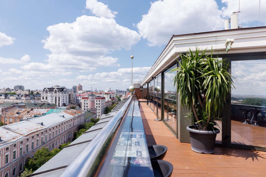 TOP 8 places to have coffee with a view of Kyiv